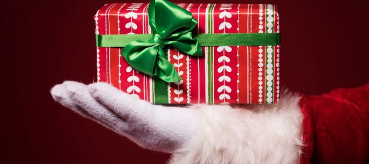 Financial gifts: give something different this Christmas
